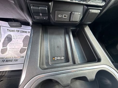 Used 2021 GMC Sierra 1500 AT4 w/ AT4 Value Package AWD/4WD image 21