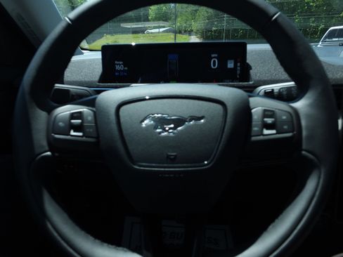 Used 2022 Ford Mustang Mach-E Select w/ Comfort/Technology Package RWD image 20