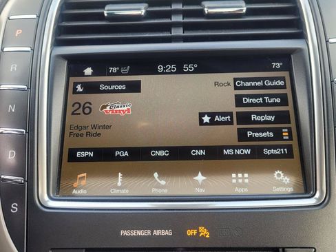Used 2017 Lincoln MKX Reserve AWD/4WD image 19