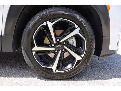 Used 2023 Chevrolet TrailBlazer RS image 9