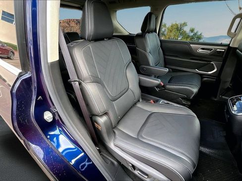 Used 2025 INFINITI QX80 Luxe image 27