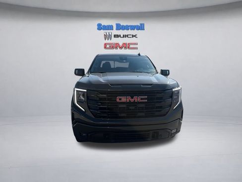 Used 2023 GMC Sierra 1500 Elevation w/ Elevation Premium Package AWD/4WD image 5