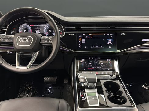 Used 2025 Audi Q7 3.0T Premium Plus w/ Premium Plus Package AWD/4WD image 11