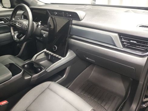 Used 2026 GMC Terrain AT4 AWD/4WD image 8