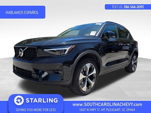 Used 2026 Volvo XC40 B5 Plus AWD/4WD image 1