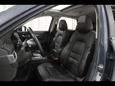 Used 2023 MAZDA CX-5 Carbon Edition AWD/4WD image 5