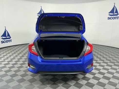 Used 2018 Honda Civic Touring image 20