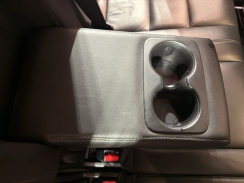 Used 2021 Jeep Grand Cherokee High Altitude AWD/4WD image 30