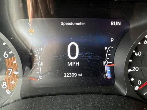 Used 2023 Jeep Compass Limited AWD/4WD image 4