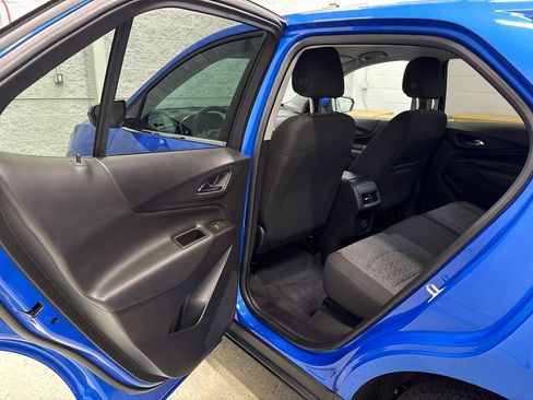 Used 2024 Chevrolet Equinox LT AWD/4WD image 32