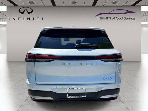 Certified 2026 INFINITI QX60 Luxe w/ Cargo Package FWD image 6