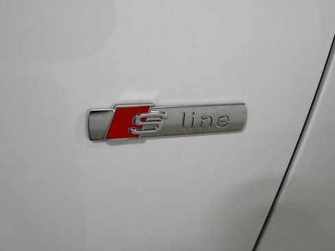 Used 2023 Audi A4 2.0T Premium Plus image 18