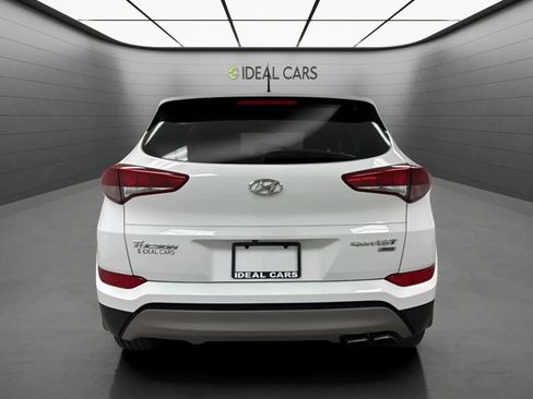 Used 2017 Hyundai Tucson Sport AWD/4WD image 7