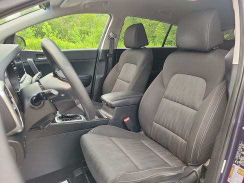 Used 2020 Kia Sportage LX AWD/4WD image 14