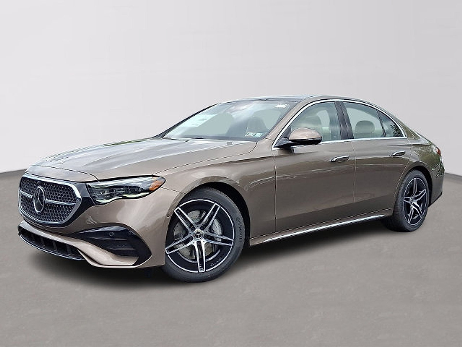 Used 2026 Mercedes-Benz E 450 4MATIC Sedan image 1