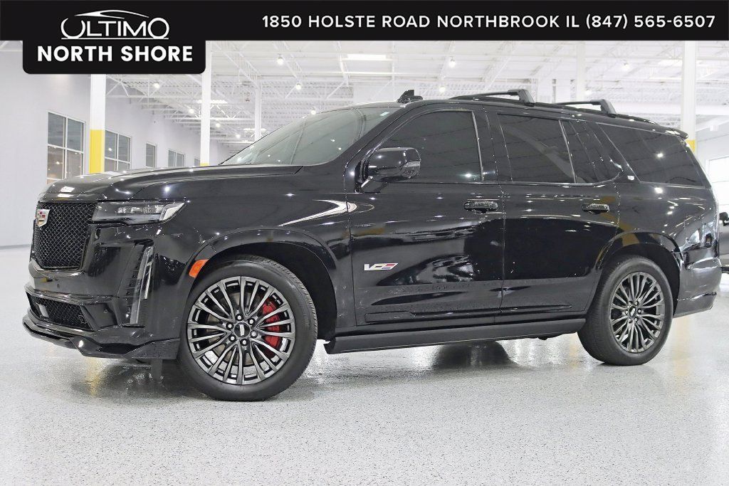 Used 2023 Cadillac Escalade V AWD/4WD image 1