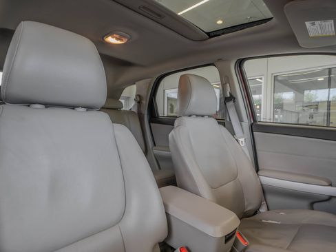 Used 2007 Chevrolet Equinox LT w/ LT Preferred Equipment Group AWD/4WD image 32