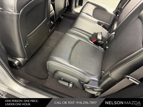 Used 2017 Dodge Journey Crossroad w/ Popular Equipment Group AWD/4WD image 37