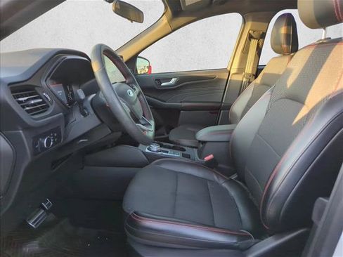 Used 2023 Ford Escape ST-Line w/ Tech Pack #1 FWD image 10