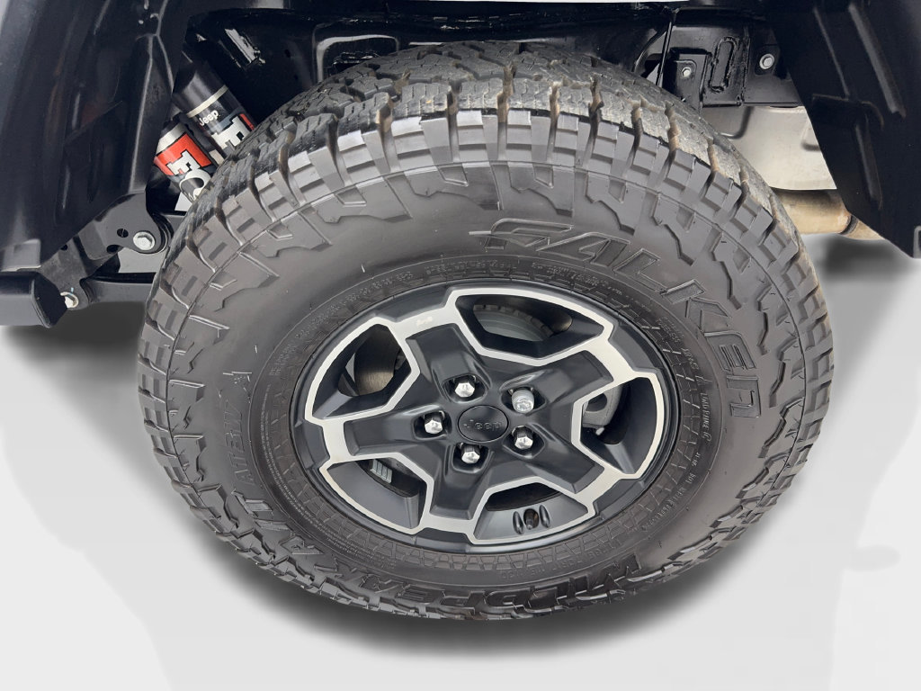 Used 2023 Jeep Gladiator Mojave w/ LED Lighting Group AWD/4WD image 82