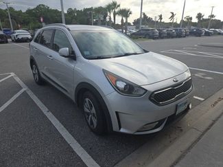 Used 2019 Kia Niro EX video 1