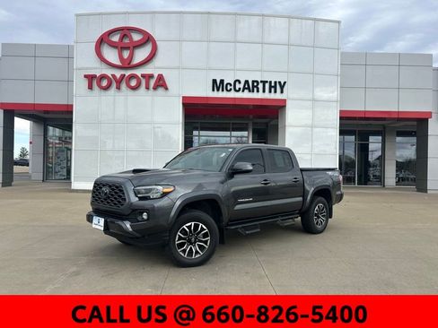 Used 2021 Toyota Tacoma TRD Sport w/ Technology Package image 1