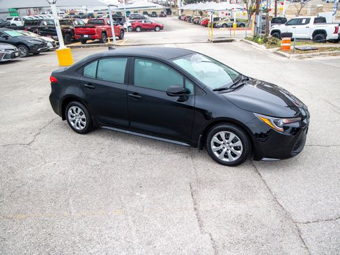 Certified 2026 Toyota Corolla LE image 7