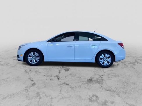 Used 2013 Chevrolet Cruze LS FWD image 7