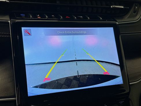 Used 2024 Jeep Grand Cherokee Limited 4xe image 23