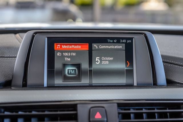 Used 2018 BMW 340i Sedan RWD image 18