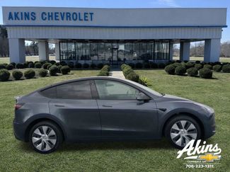 Used 2023 Tesla Model Y Long Range video 2