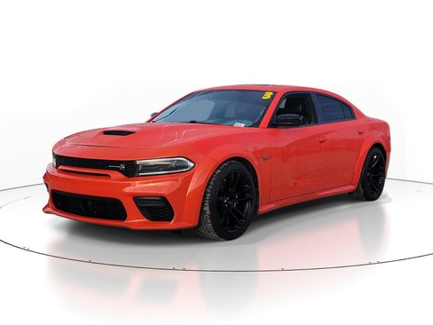 Used 2023 Dodge Charger Scat Pack image 2