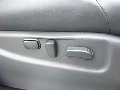 Used 2019 Nissan Armada Platinum RWD image 14