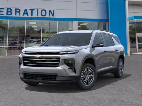 New 2026 Chevrolet Traverse LT image 6