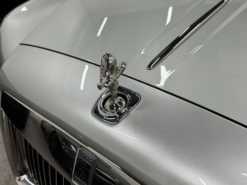 Used 2015 Rolls-Royce Ghost RWD image 24