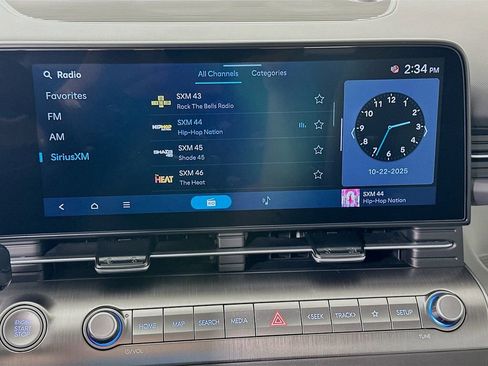 New 2026 Hyundai Kona SE image 11