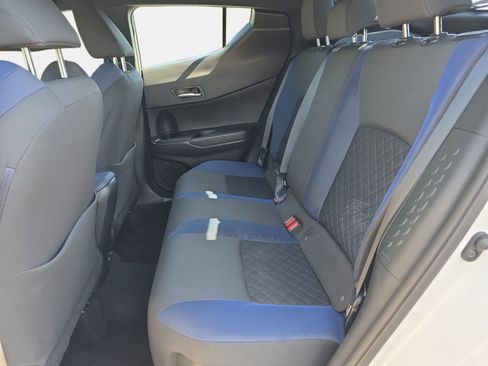 Used 2021 Toyota C-HR XLE FWD image 13