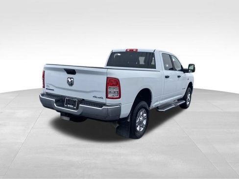 Used 2024 RAM 2500 Big Horn AWD/4WD image 3