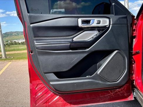 Used 2020 Ford Explorer ST w/ ST Street Pack AWD/4WD image 20