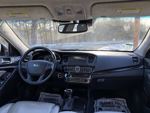 Used 2014 Kia Cadenza Limited image 21