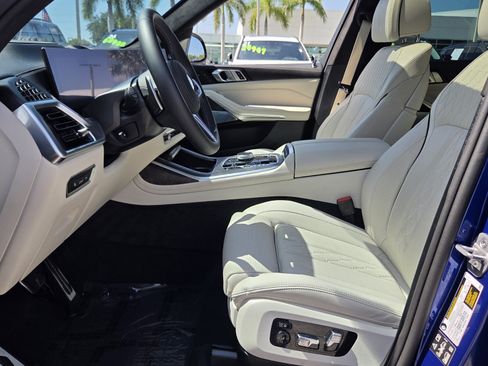 Used 2026 BMW X7 M60i AWD/4WD image 10