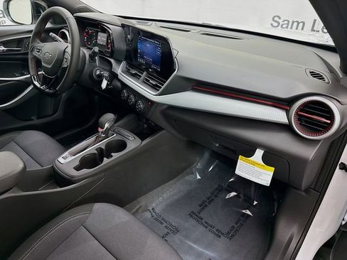 New 2026 Chevrolet Trax RS w/ Driver Confidence Package image 28