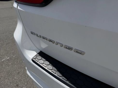 Used 2024 Dodge Durango GT RWD image 12