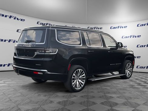 Used 2022 Jeep Grand Wagoneer Series III AWD/4WD image 6