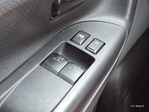 Used 2017 Nissan NV200 S image 14