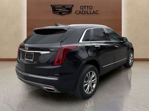 Certified 2021 Cadillac XT5 Premium Luxury image 5