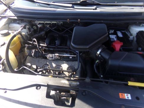 Used 2010 Ford Edge Limited image 36