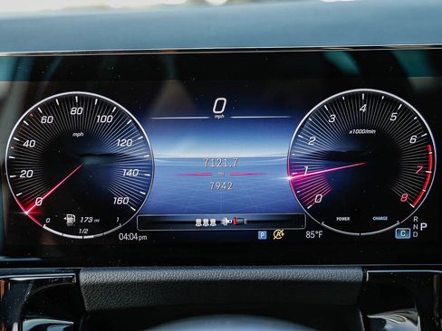 Certified 2025 Mercedes-Benz GLA 250 image 22