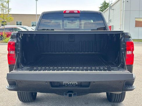 Used 2018 Chevrolet Silverado 1500 LT w/ All Star Edition AWD/4WD image 9