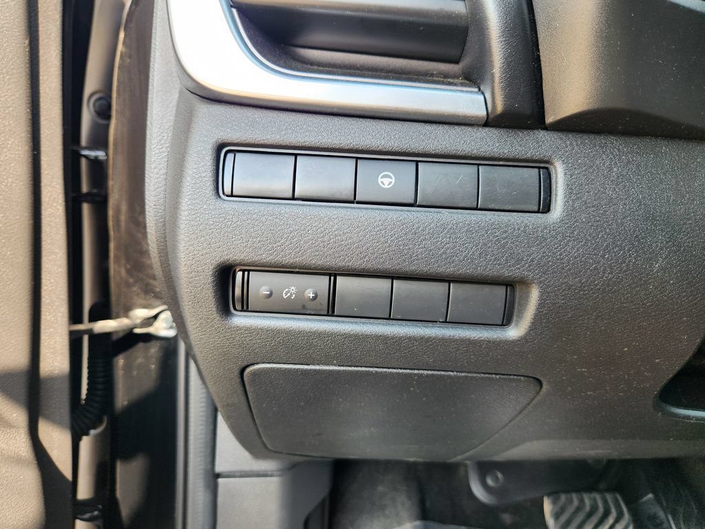 Used 2023 Nissan Rogue SV FWD image 22